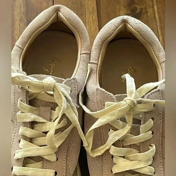 Esquivel X sneakers - Picture 10 of 12